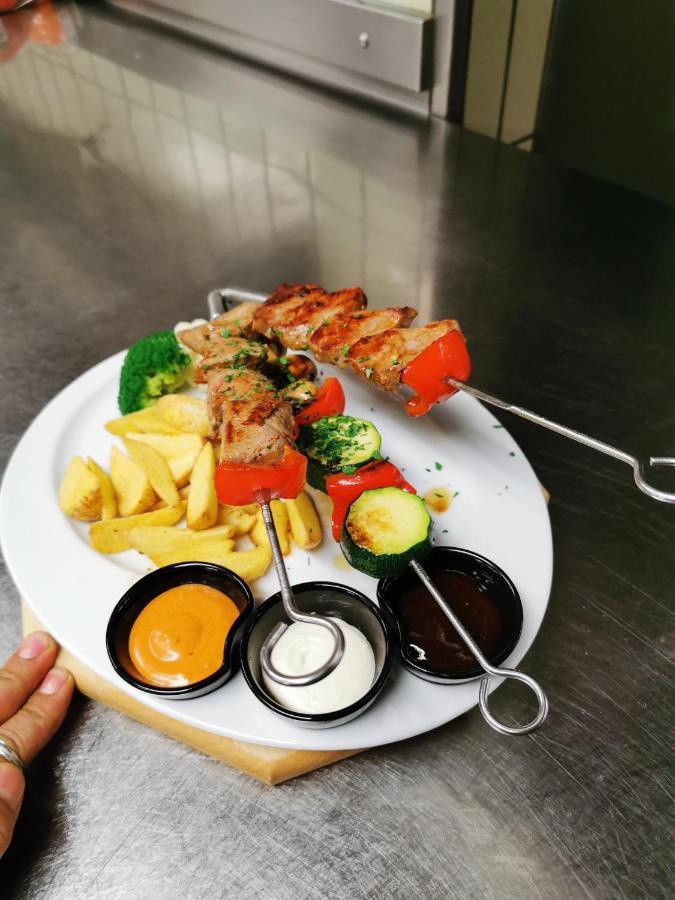 Hotel Restaurant Loewen Sirnach Экстерьер фото
